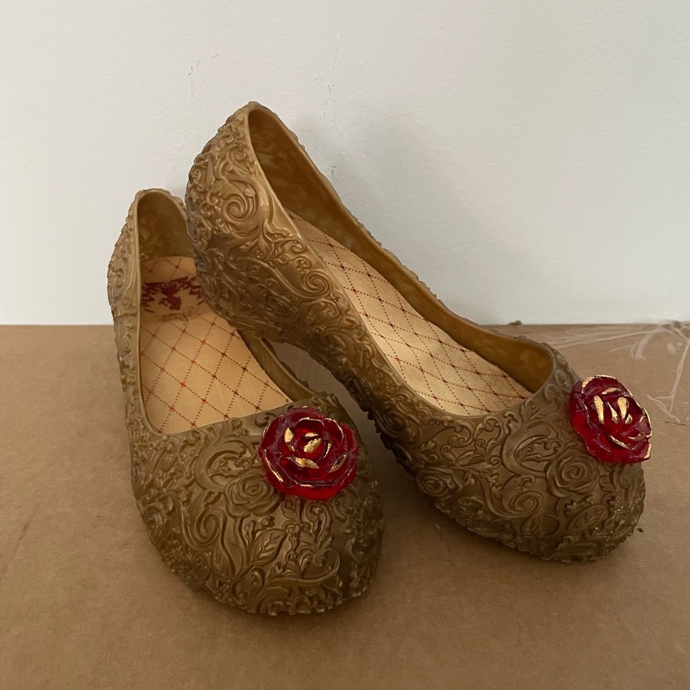 Disney Store Gold Red Rose Belle Costume Wedge Heels Kids 2/3 size​